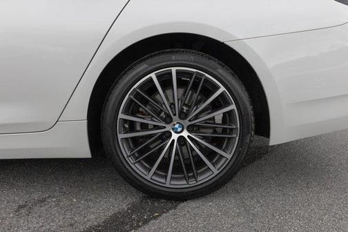 2023 BMW 540 i xDrive