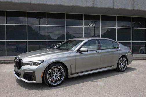 2022 BMW 750 i xDrive