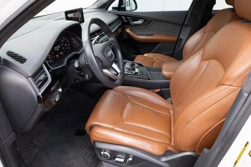 2019 Audi Q7 55 Prestige