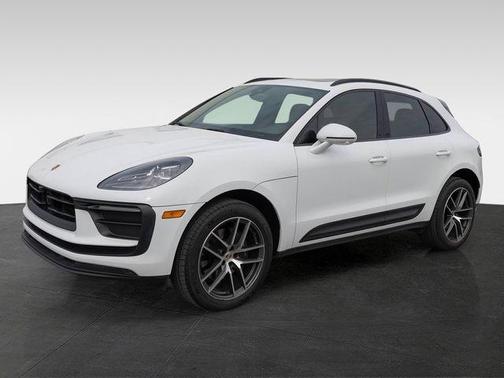 2023 Porsche Macan 