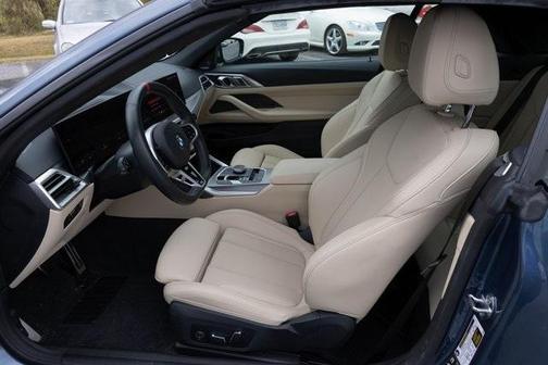 2025 BMW M440 i xDrive