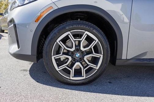 2025 BMW X2 xDrive28i