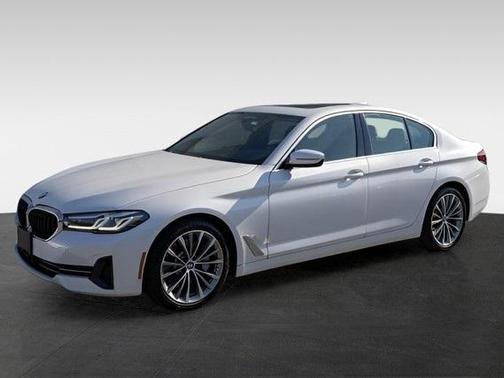 2022 BMW 530 i xDrive