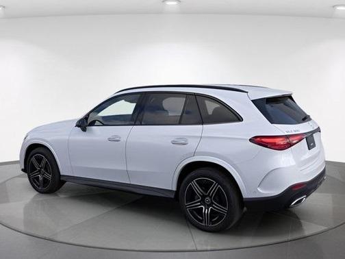 2025 Mercedes-Benz GLC 300 Base 4MATIC