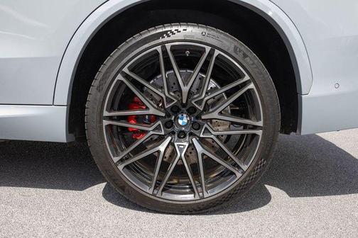 Brooklyn Gray Metallic 2024 BMW X5 M Competition