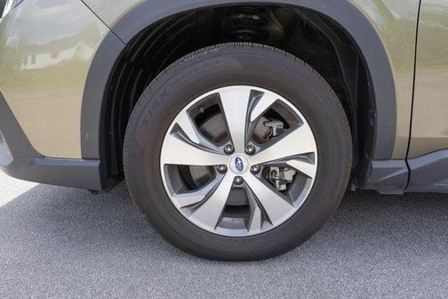 2024 Subaru Ascent Premium