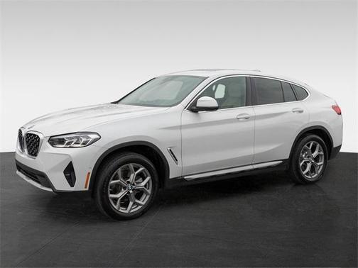 2025 BMW X4 xDrive30i