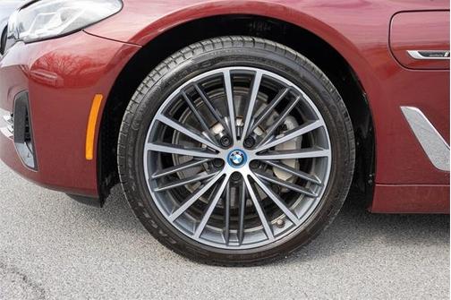 2023 BMW 530e 530e xDrive