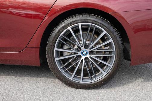 2023 BMW 530e 530e xDrive