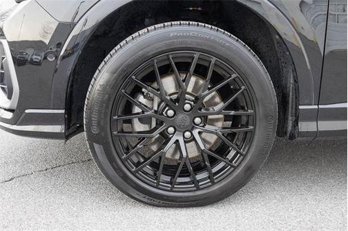 2020 Audi Q3 45 S line Prestige