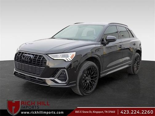 2020 Audi Q3 45 S line Prestige