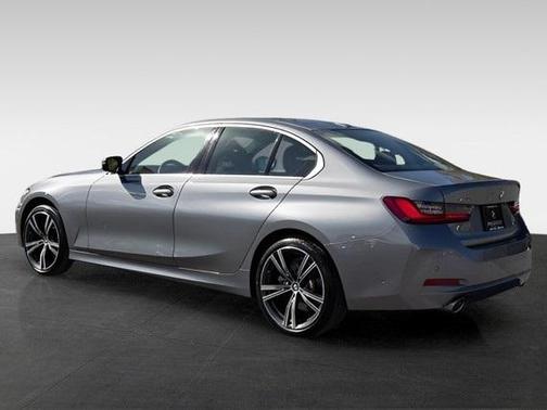 2024 BMW 330 i xDrive