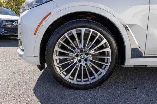2021 BMW X7 xDrive40i