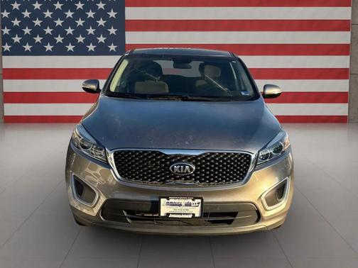2017 Kia Sorento L
