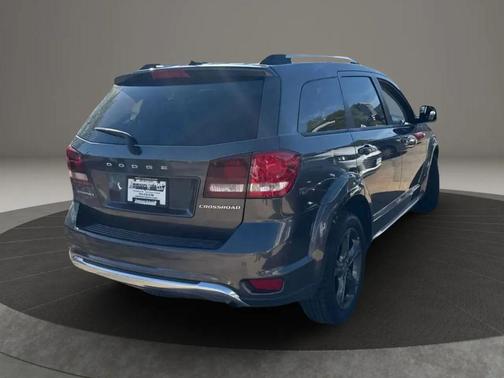 Granite Crystal Metallic Clearcoat 2014 Dodge Journey Crossroad