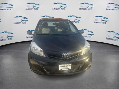 2013 Toyota Yaris L