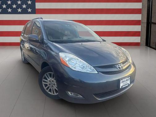 2008 Toyota Sienna XLE