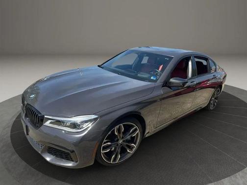 Gray 2018 BMW 750 I