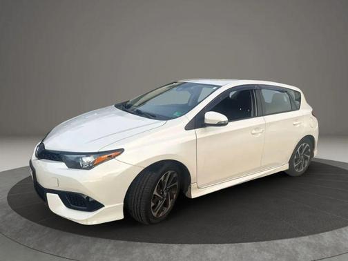2018 Toyota Corolla iM Base