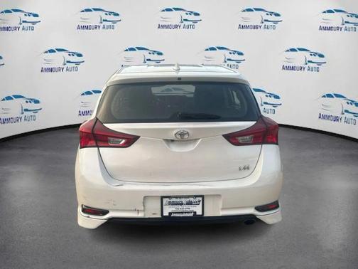 2018 Toyota Corolla iM Base