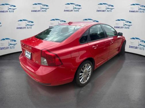 Passion Red 2009 Volvo S40 2.4i