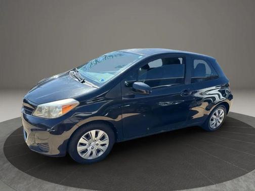 2013 Toyota Yaris L