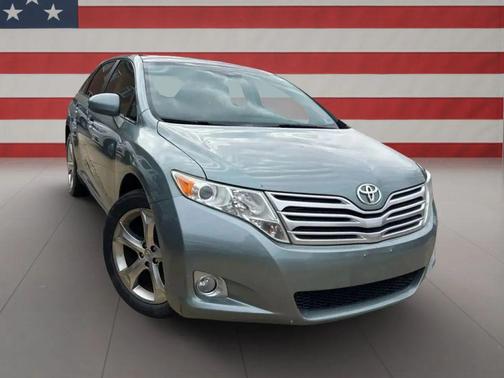 Aloe Green Metallic 2010 Toyota Venza Base