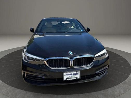 Jet Black 2019 BMW 530 530i Sedan 4D
