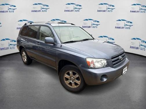 2004 Toyota Highlander Base