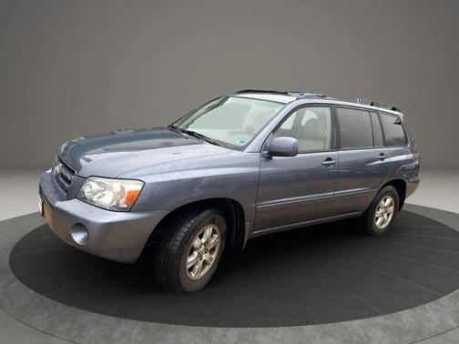 2004 Toyota Highlander Base