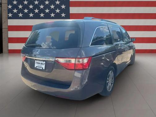 Polished Metal Metallic 2013 Honda Odyssey EX