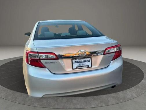 Classic Silver Metallic 2013 Toyota Camry XLE