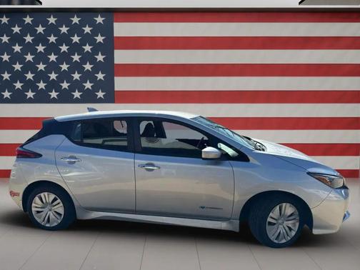 2018 Nissan Leaf S