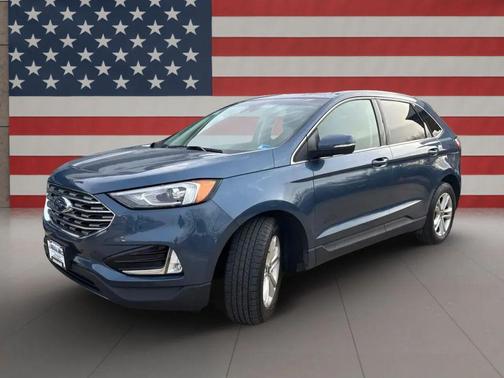 Blue Metallic 2019 Ford Edge SEL