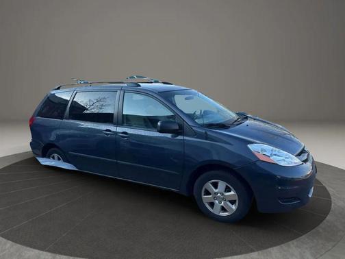 2007 Toyota Sienna LE