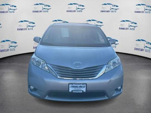 2015 Toyota Sienna XLE Premium