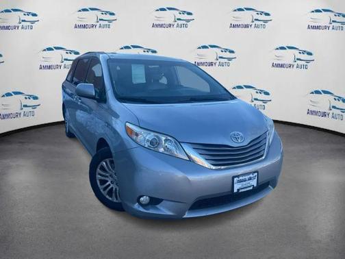 2015 Toyota Sienna XLE Premium