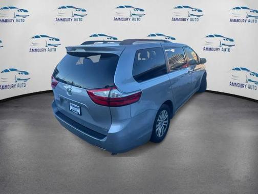 2015 Toyota Sienna XLE Premium