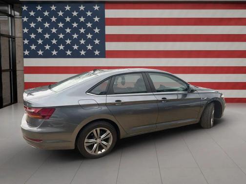 2019 Volkswagen Jetta 1.4T R-Line