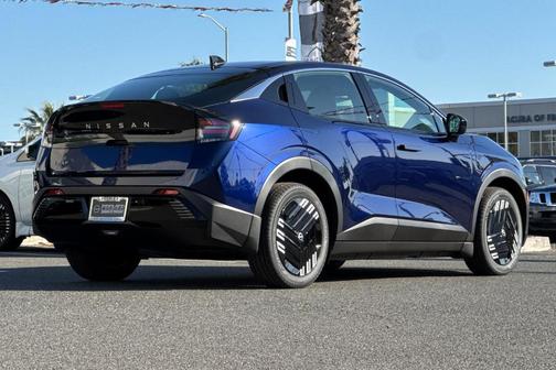 Deep Ocean Blue 2026 Nissan Leaf S+