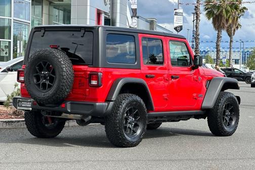 2025 Jeep Wrangler 4xe Sport