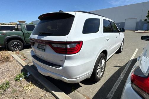 White Knuckle Clearcoat 2024 Dodge Durango GT