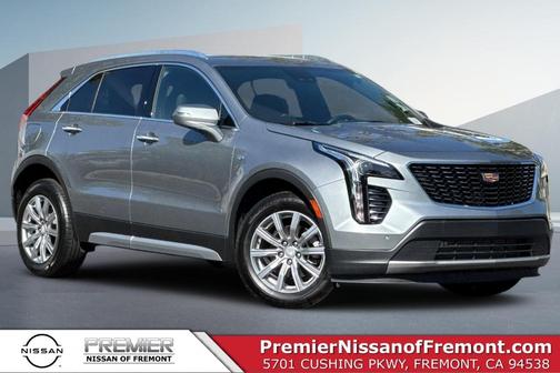 2023 Cadillac XT4 Premium Luxury