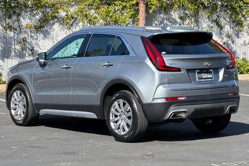 2023 Cadillac XT4 Premium Luxury
