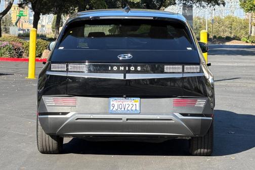2023 Hyundai IONIQ 5 SEL