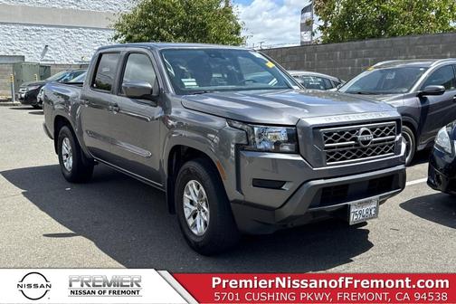 Gun Metallic 2024 Nissan Frontier SV