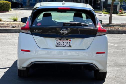 2024 Nissan Leaf S