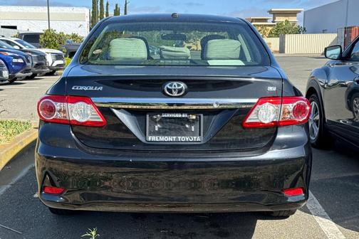 2011 Toyota Corolla LE