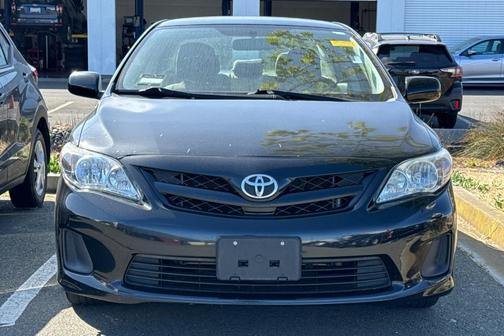 2011 Toyota Corolla LE