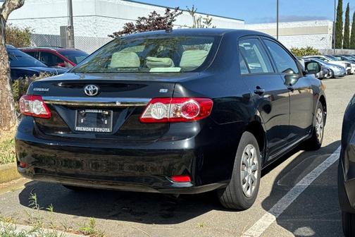 2011 Toyota Corolla LE